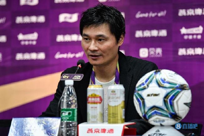 ，众人无不在为各自的利益和立场发声，于是各个环节随之形成各种;既定规则，而苏筱深处其中，始终坚持;造价表的干净就是工程的干净，一刀划破表面的风平浪静和虚假繁荣，选择用自己坚守的理念来打破已有的规则，企图让整个公司恢复应有的秩序，为这个逐渐倒退的公司寻找有效的;处方笺